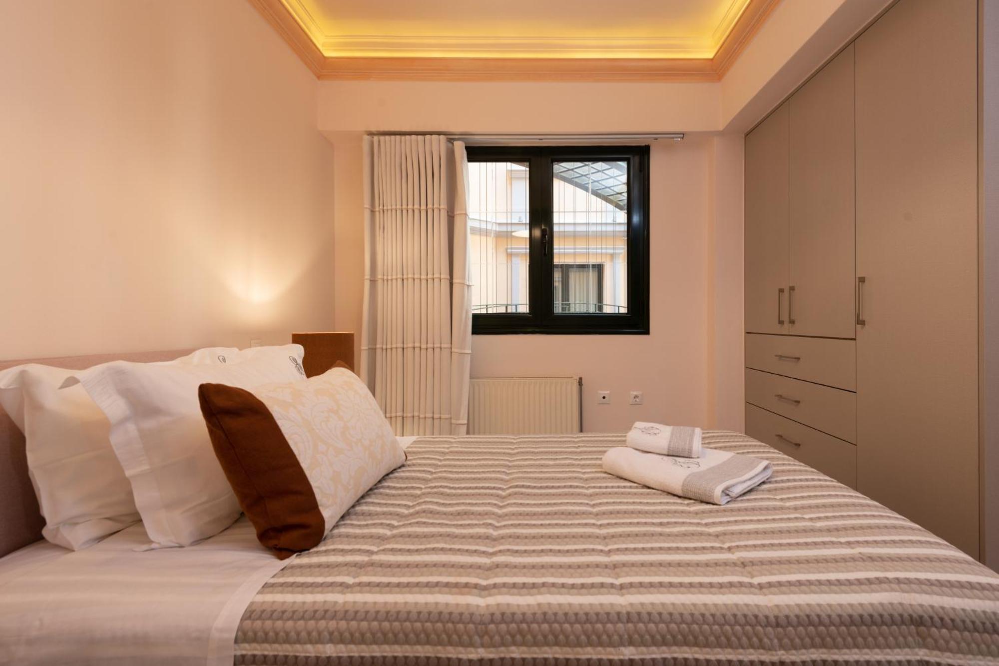 Exanimo Luxury Apartments Zakynthos Room photo